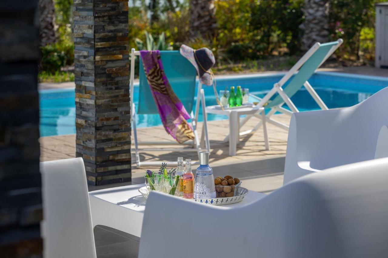 Faros Beachfront Villa Perivolia Ngoại thất bức ảnh