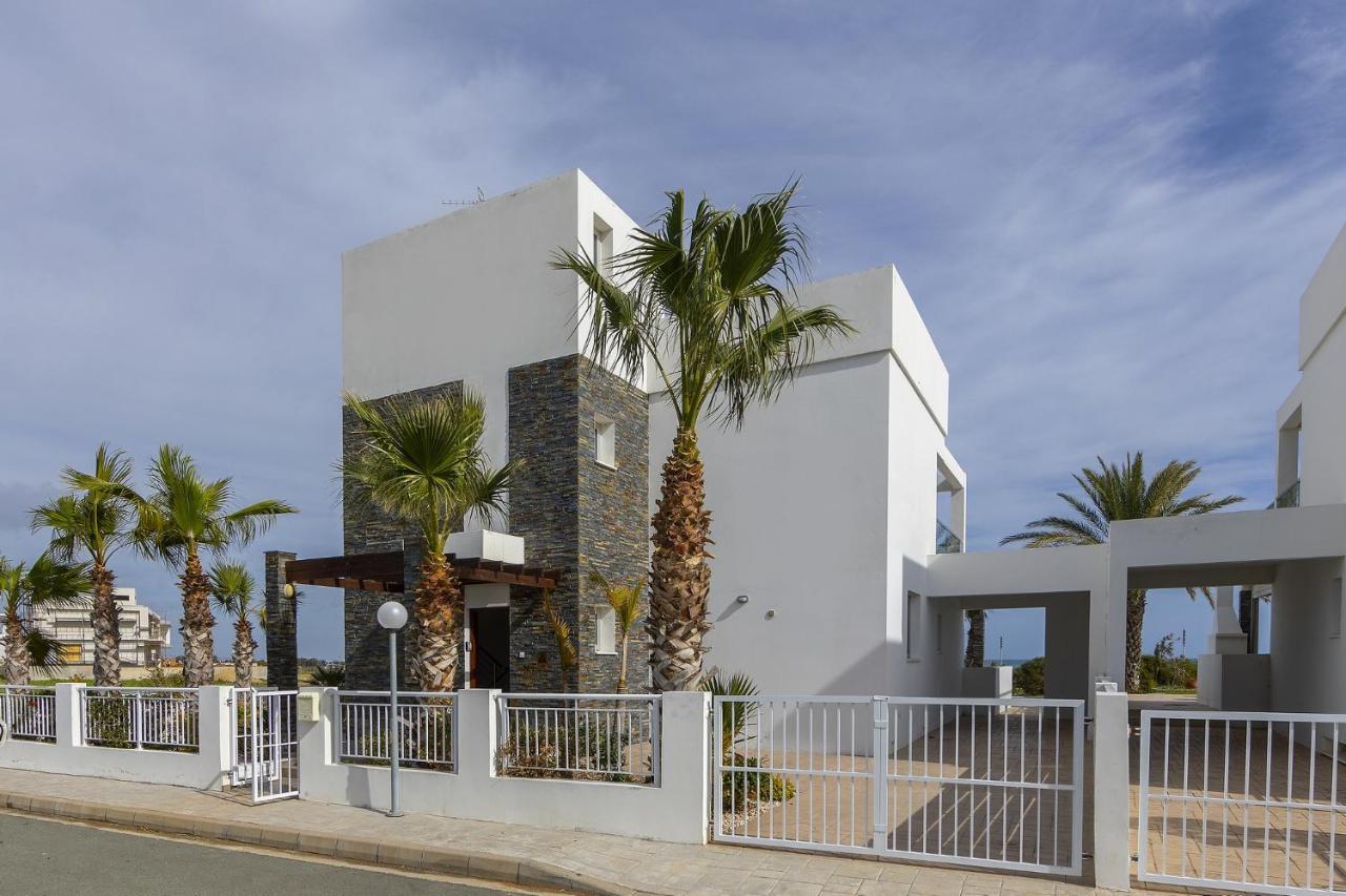 Faros Beachfront Villa Perivolia Ngoại thất bức ảnh