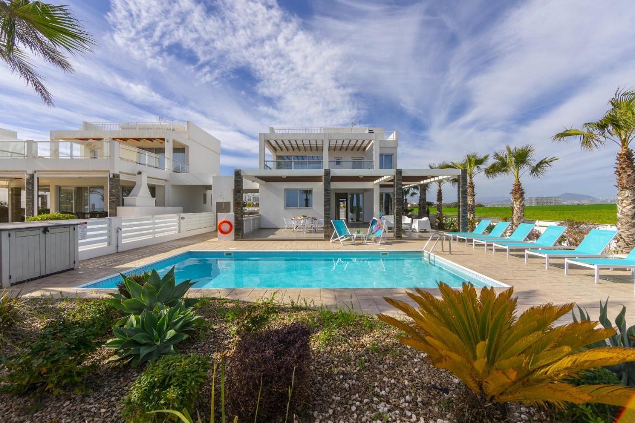 Faros Beachfront Villa Perivolia Ngoại thất bức ảnh