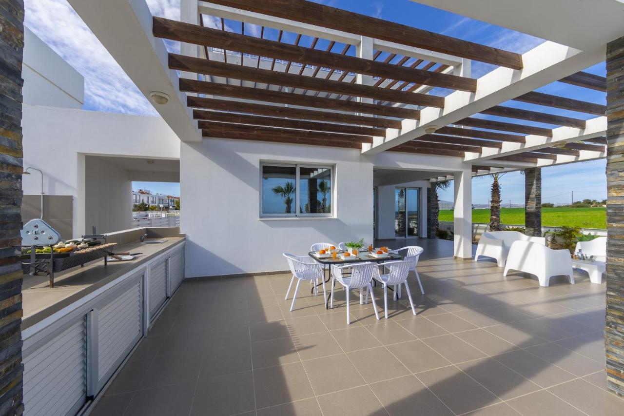 Faros Beachfront Villa Perivolia Ngoại thất bức ảnh