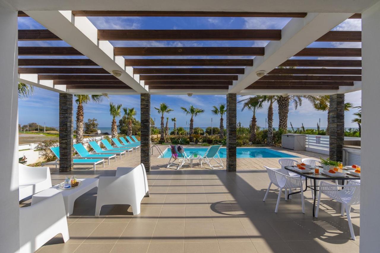Faros Beachfront Villa Perivolia Ngoại thất bức ảnh