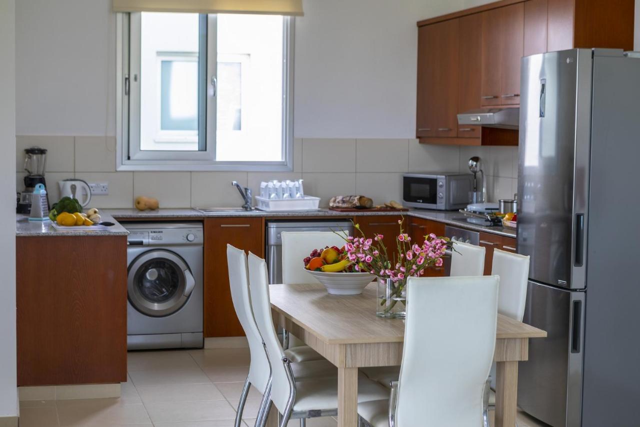 Faros Beachfront Villa Perivolia Ngoại thất bức ảnh