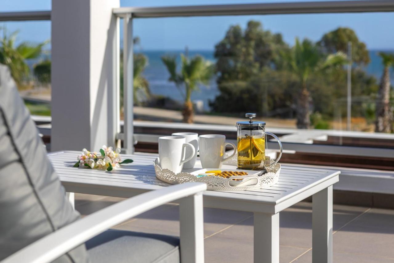 Faros Beachfront Villa Perivolia Ngoại thất bức ảnh